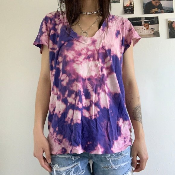 James Perse Tops - Tie Dye James Perse V-neck T-shirt